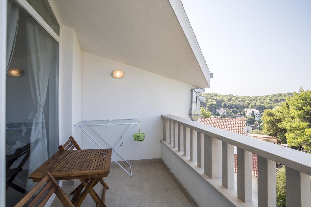 Apartmani Mariela Maslinica Bagian luar foto