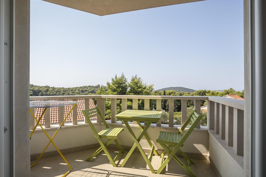 Apartmani Mariela Maslinica Bagian luar foto